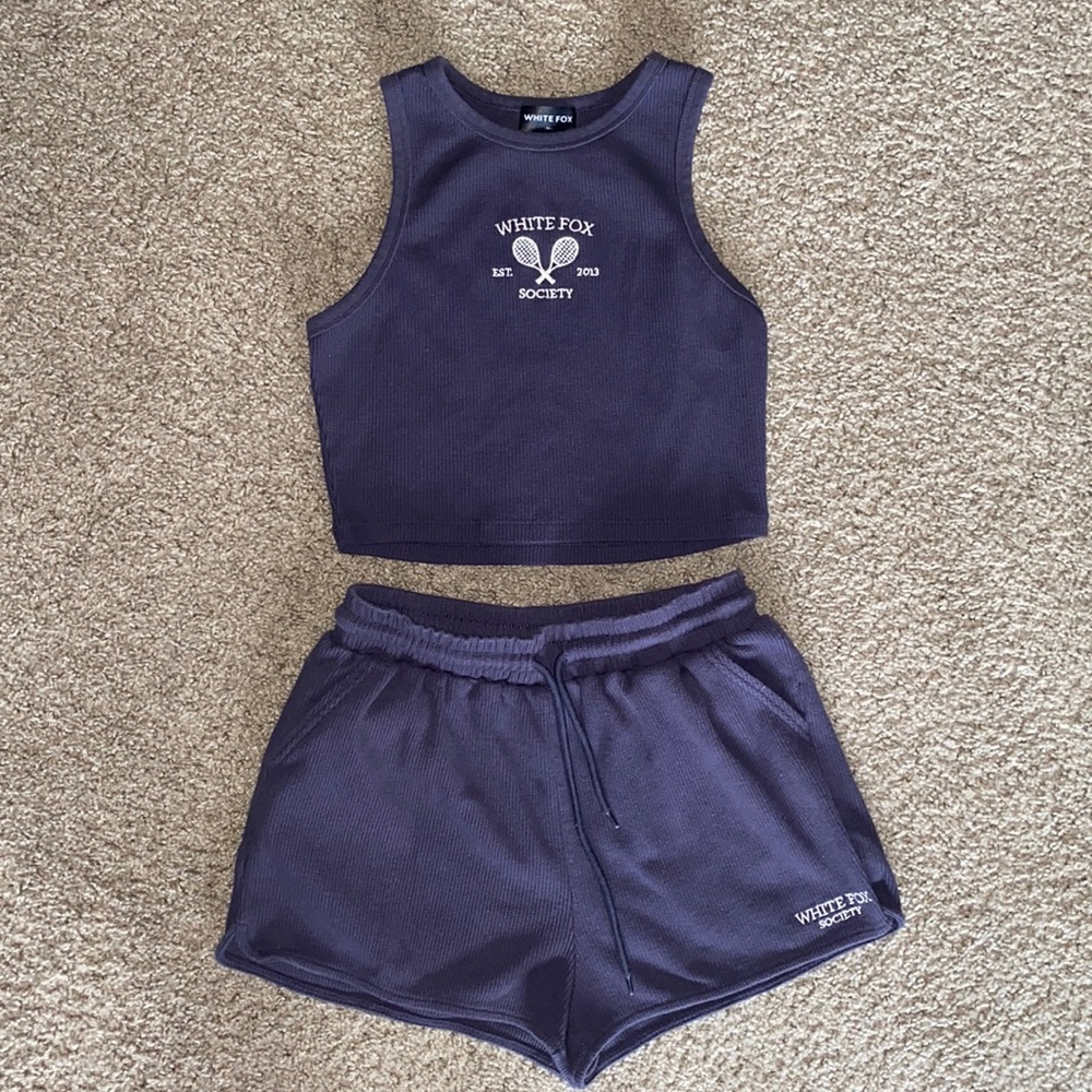 White fox boutique matching lounge set
